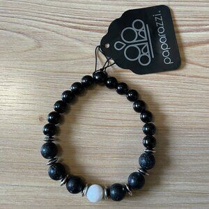 New. Paparazzi black stone bracelet